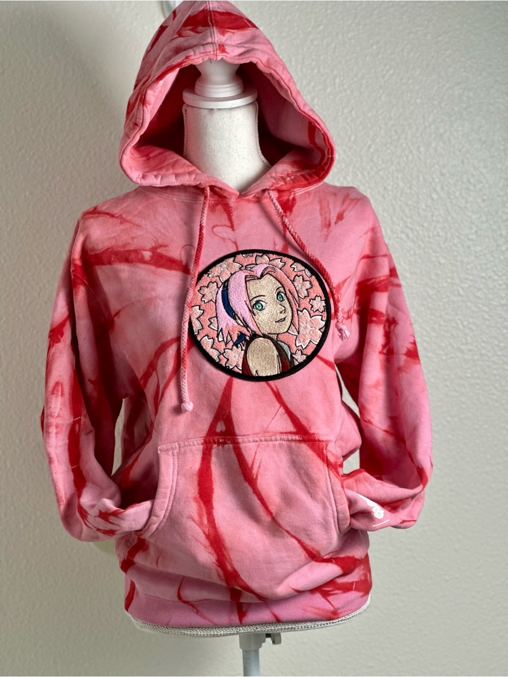 Hypland x Naruto Sakura Chenille Pink Tie Dye Hoodie Size Small